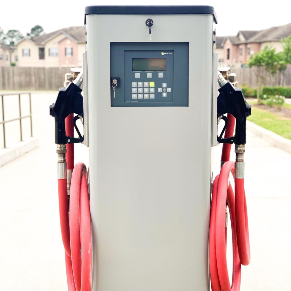 commercial fleet and automobile dealer fuel solutions